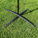 Light cross base for aluminium poles